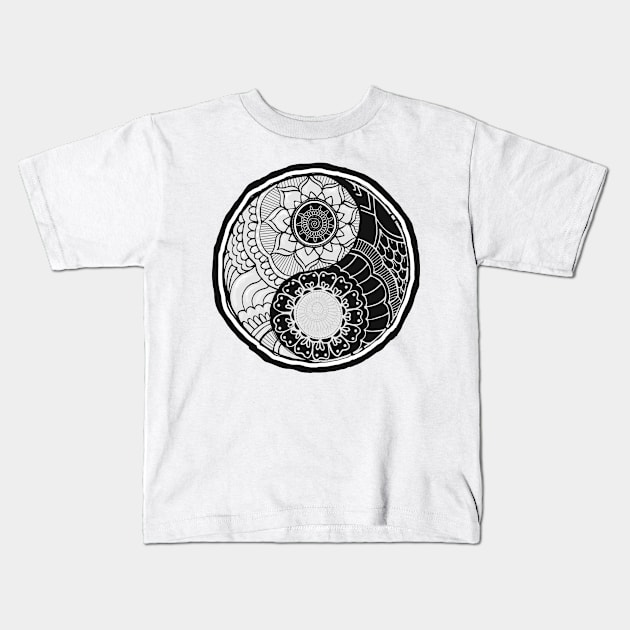 Yin yang sign Kids T-Shirt by ComPix